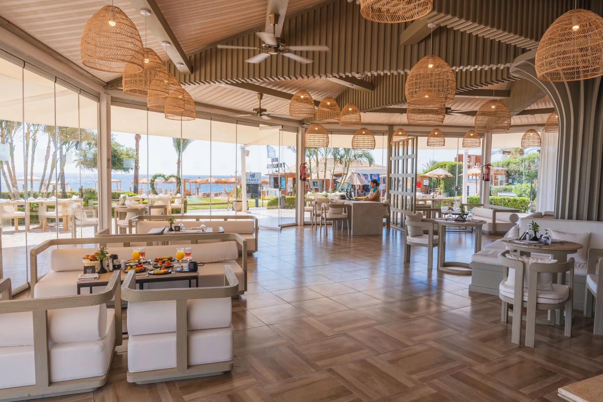 Posh Club Restaurant