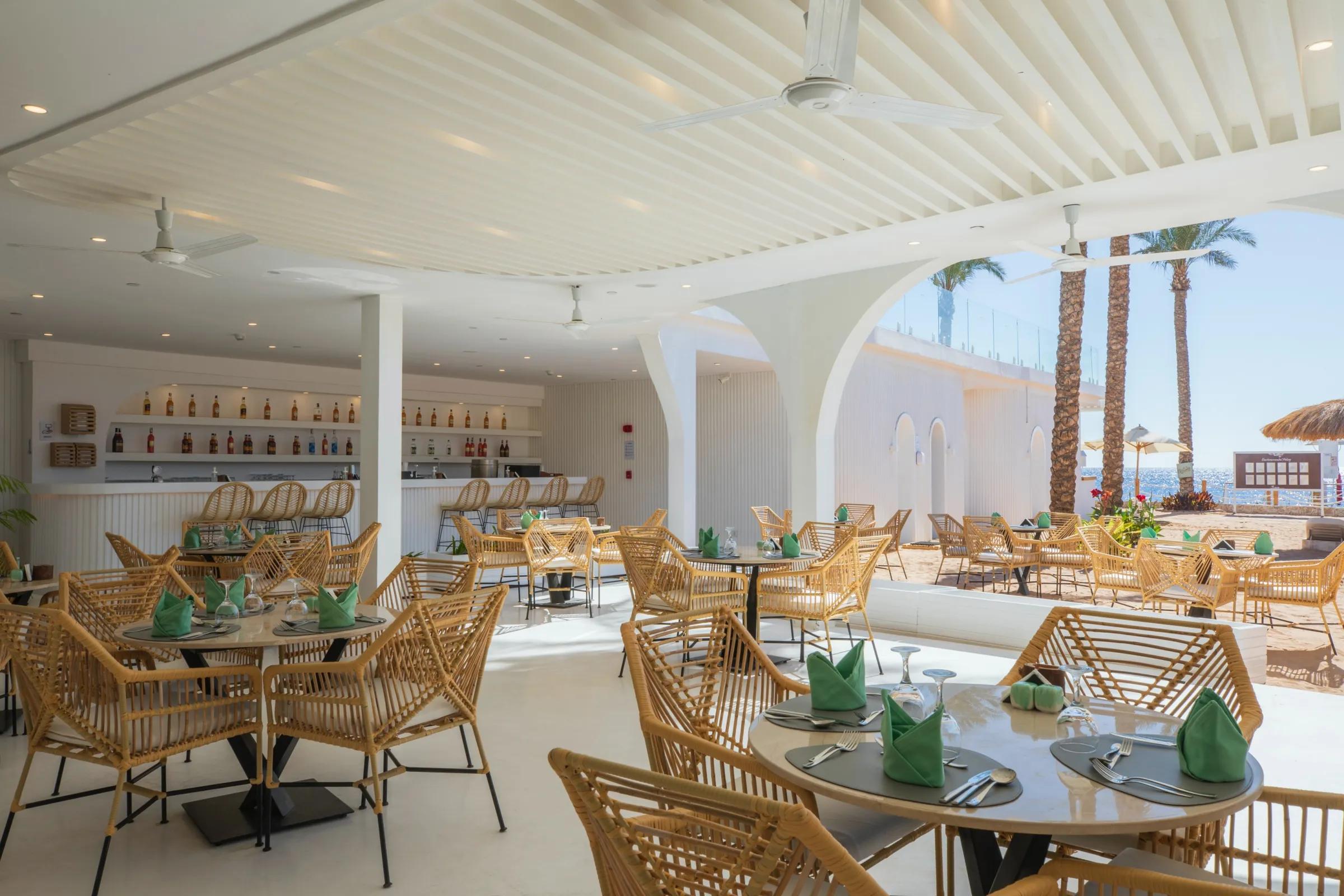 Elia Restaurant