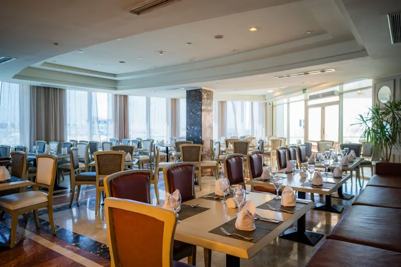 Elia Restaurant